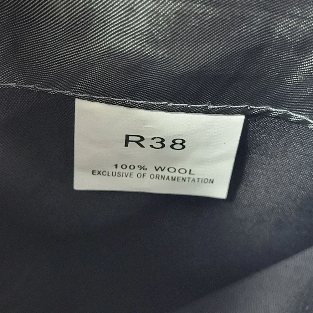JOS A BANK Signature Mens Sport Coat Blazer Two Button Gray Wool Herringbone 38R